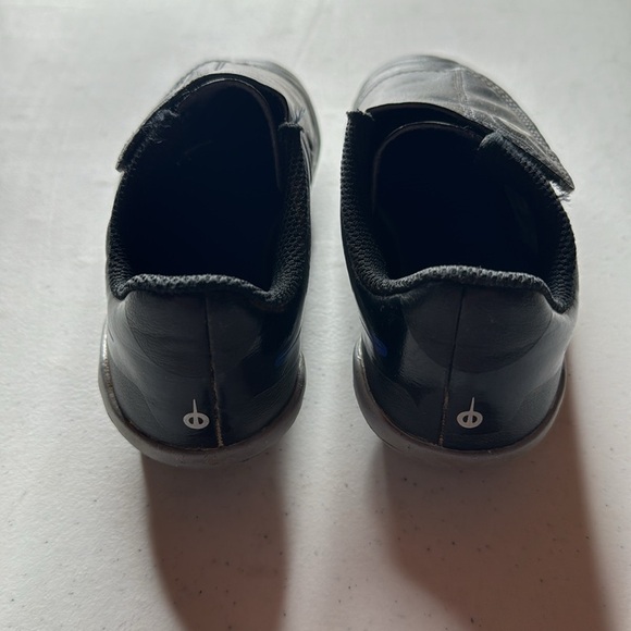 NIKE BOYS LITTLE KID JR LEGEND 10 CLUB SOCCER CLEAT SIZE 10C - Picture 10 of 13